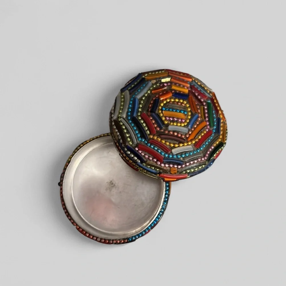 🤡 Medium Artisan Beaded Metal Jewelry Box
